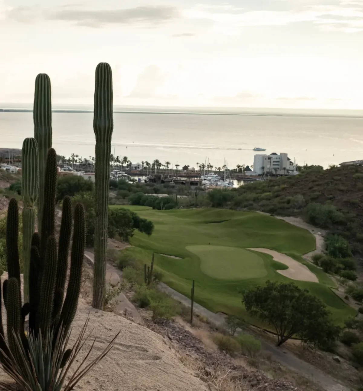 lomas-de-cortes-puerta-cortes-golf-course-marina-view