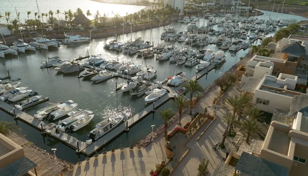 puerta-cortes-puerto-aerial-view